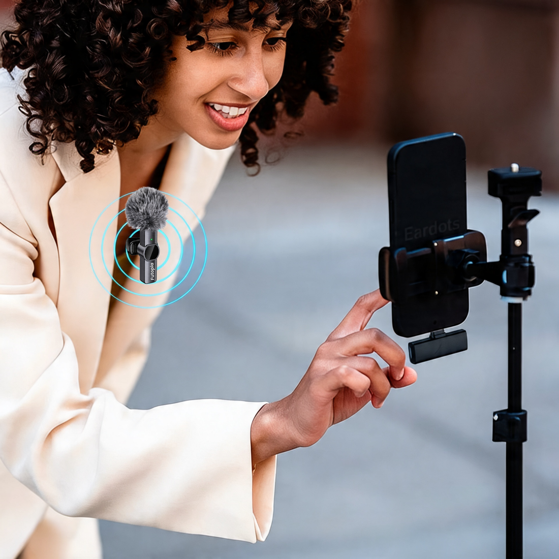 Futopia Wireless Lavalier Microphone for Type-C – Professional 2.4G Wireless Lapel Mic with Noise Reduction, Reverb & Monitoring – 6H Battery Life, 20m Range – Plug & Play